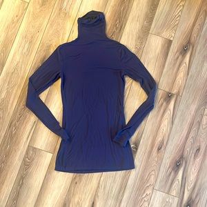 Halogen Women's Super Soft Long Sleeve Turtleneck Top Size XS Minimalist Casual